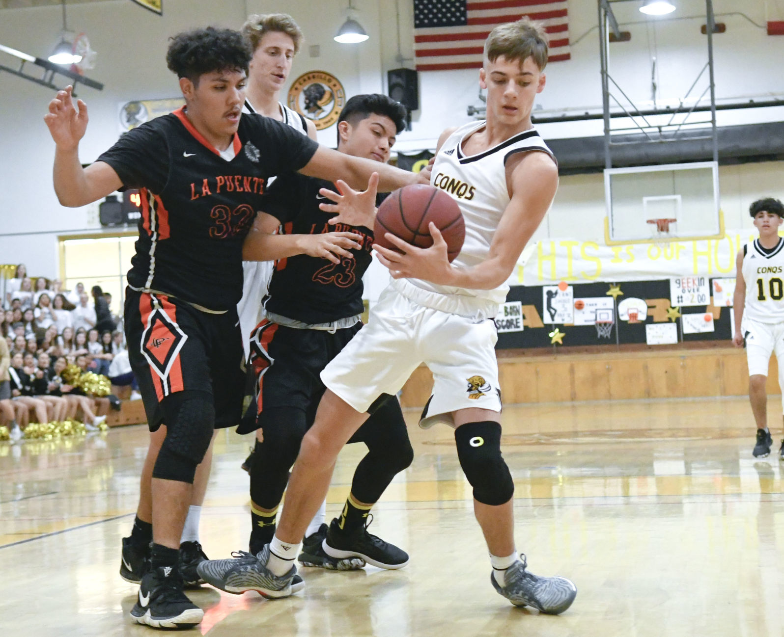 021220 La Puente Cabrillo basketball 11.jpg
